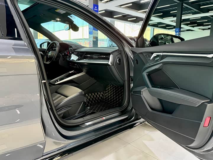 Фото 8 - Audi A3