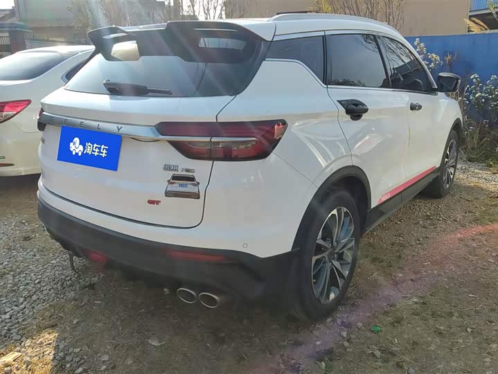 Фото 3 - Geely Coolray