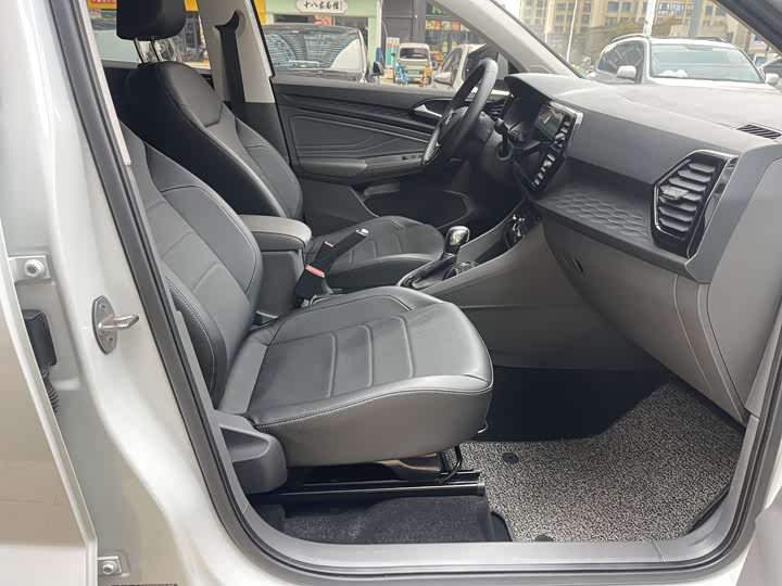 Фото 5 - Jetta VS5