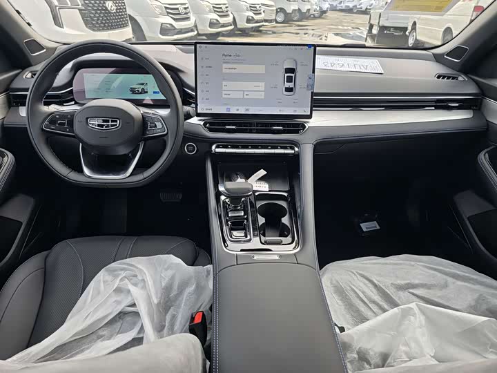 Фото 9 - Geely Preface