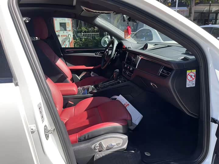 Фото 4 - Porsche Macan