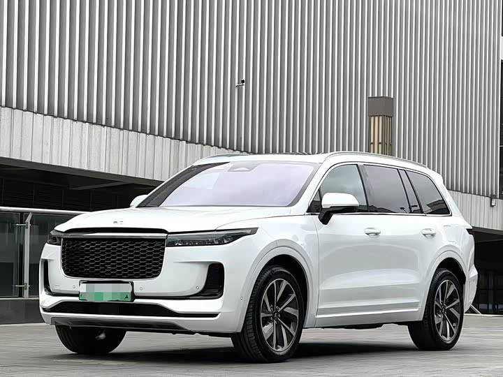 Фото 1 - LiXiang One