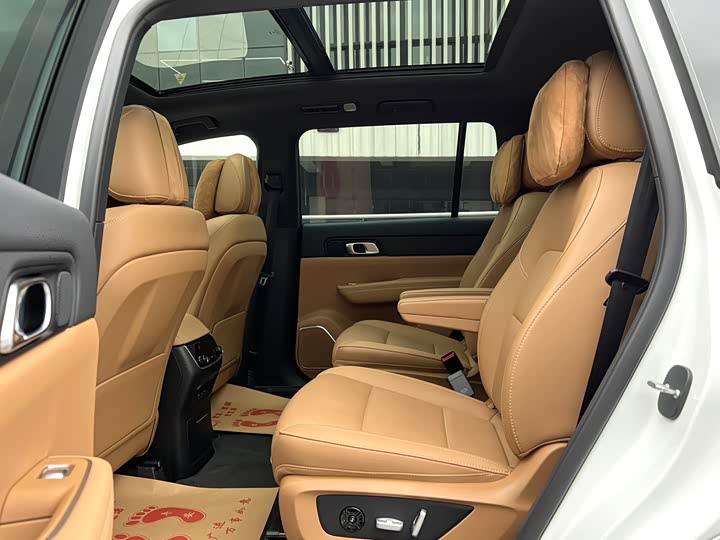 Фото 3 - LiXiang One