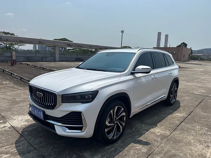 Фото 1 - Geely Monjaro