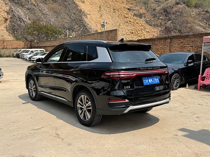 Фото 4 - BYD Song Pro