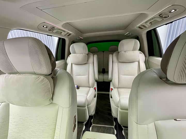 Lynk & Co 900 2025 2025款 2.0T Ultra 6座
