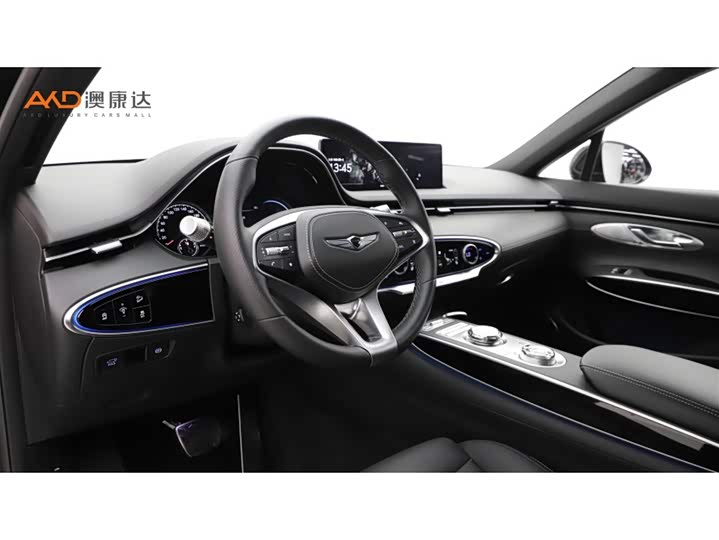 Фото 6 - Genesis GV70