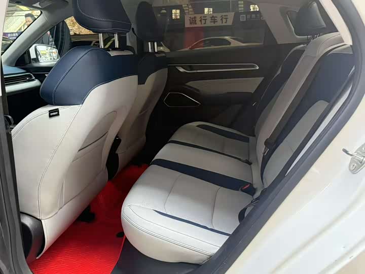 Фото 5 - Geely Emgrand