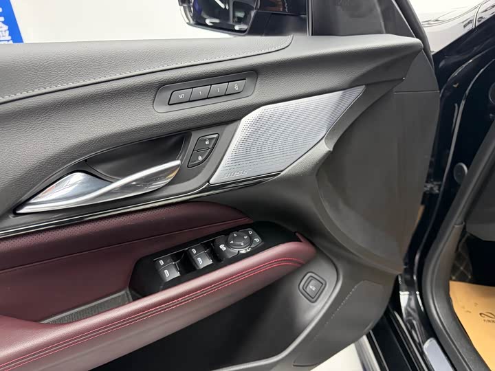 2023 Cadillac CT4
