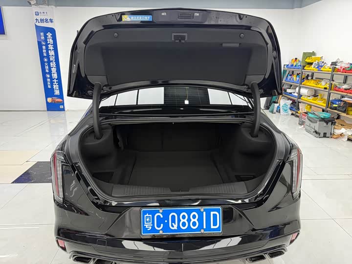 Cadillac CT4 2023 2023款 28T 尊贵型