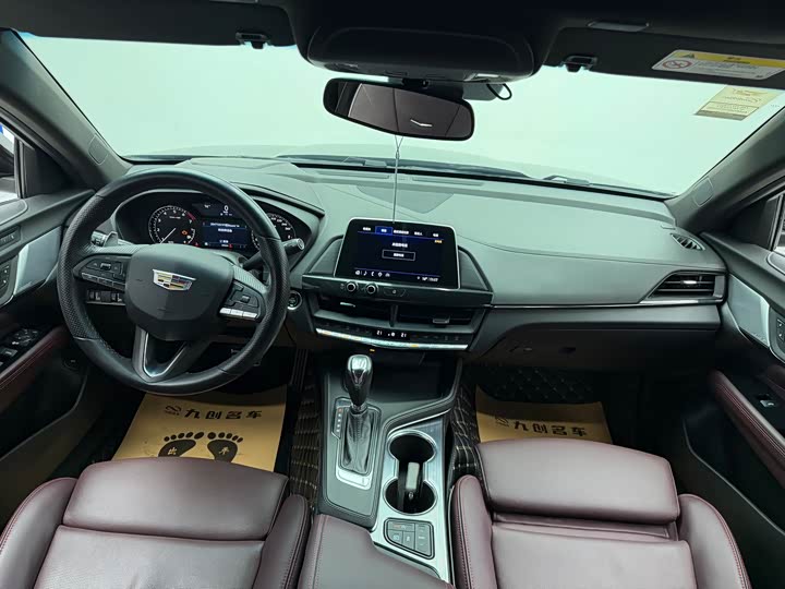Cadillac CT4 2023 2023款 28T 尊贵型