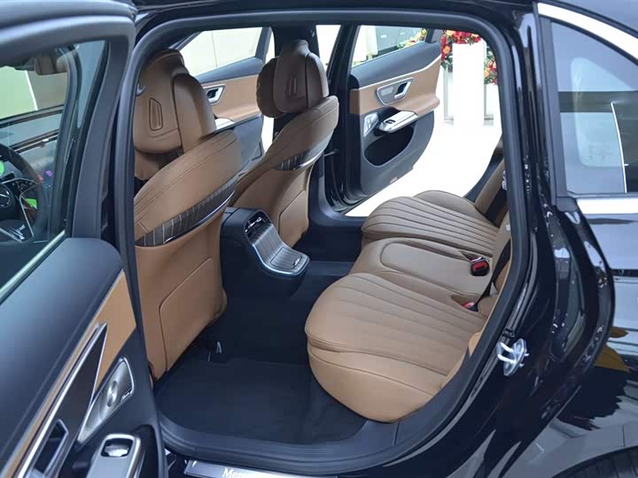 Mercedes-Benz E-Class 2026 2026款 改款 E 300 L 时尚型