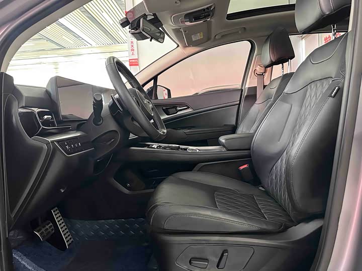 Фото 8 - Kia Sportage