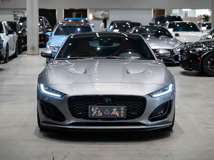 2024 Jaguar F-Type