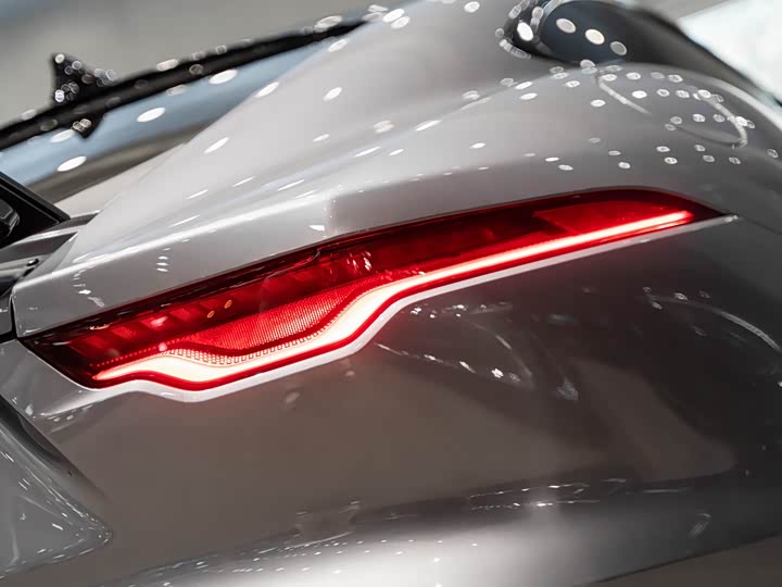 Jaguar F-Type 2024 2024款 P300 75周年典藏硬顶版