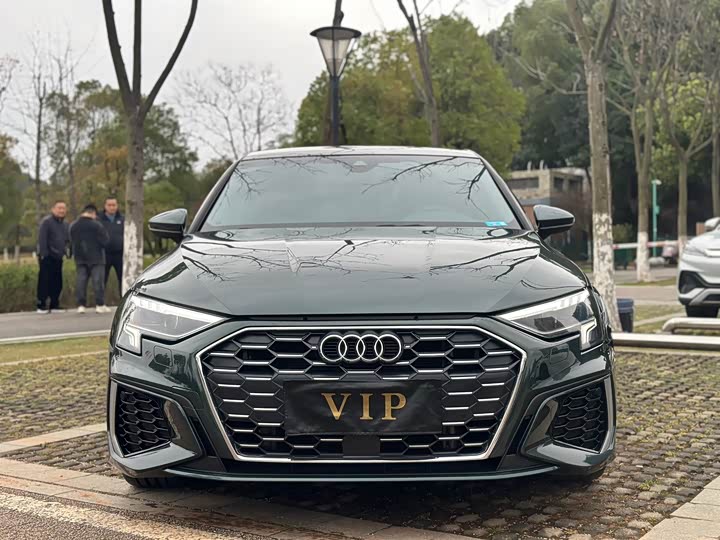 Фото 2 - Audi A3