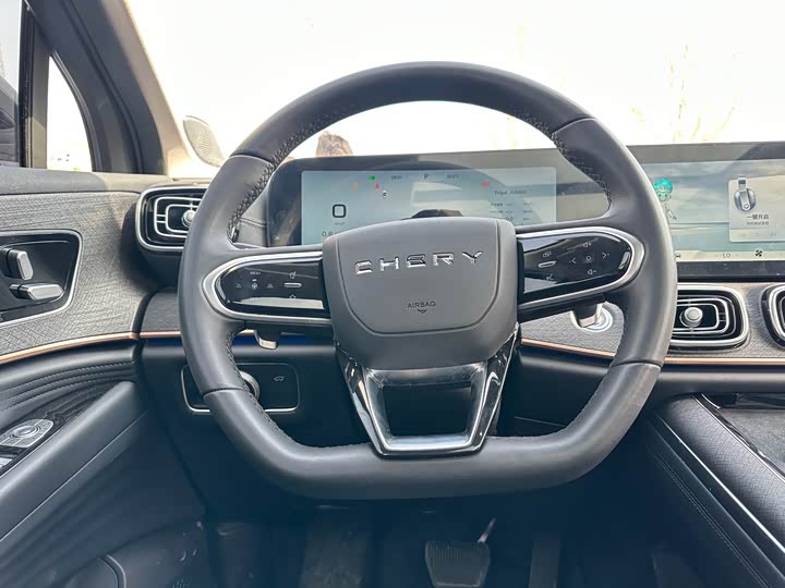 Фото 7 - Chery Tiggo 9