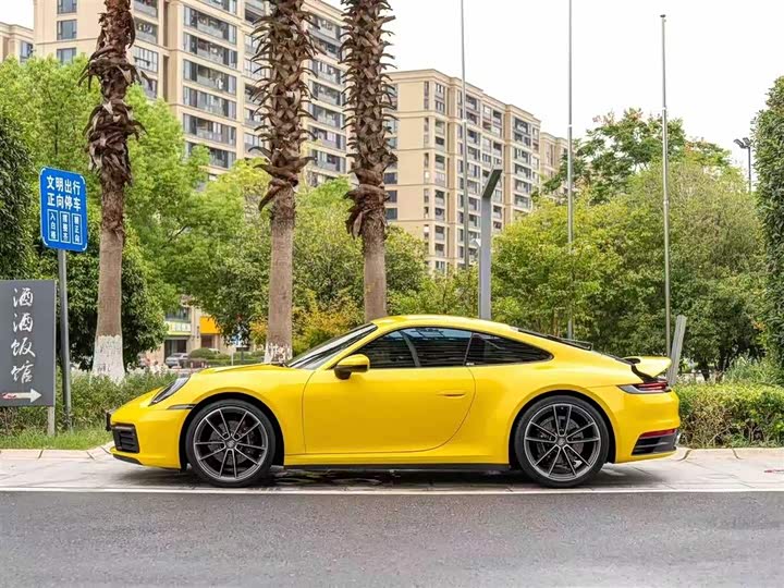 Photo 4 - Porsche 911