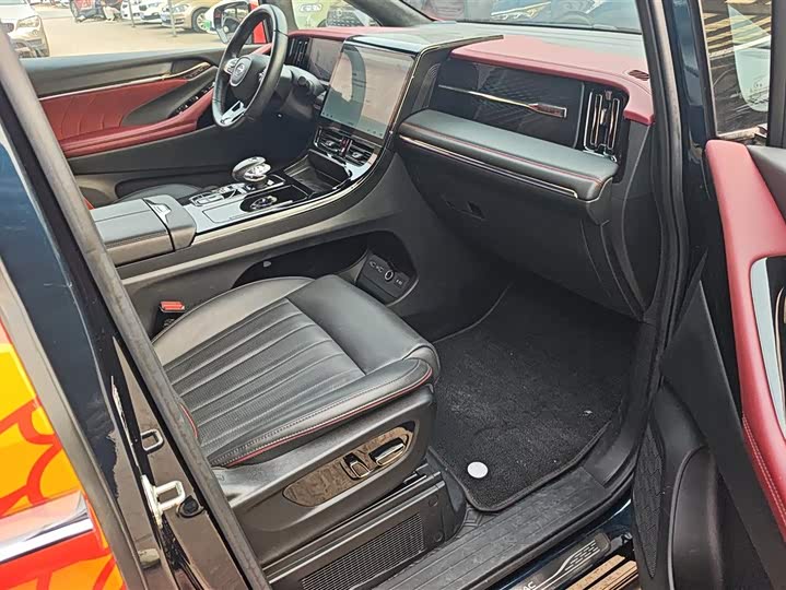 Фото 8 - GAC Trumpchi M8