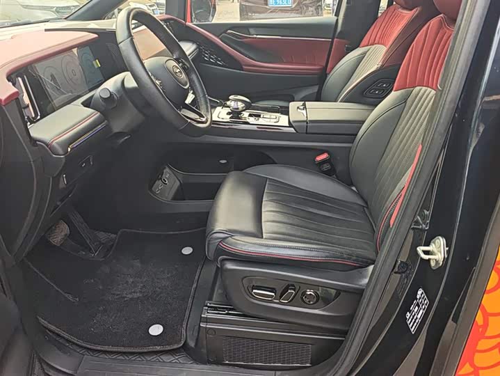 Фото 9 - GAC Trumpchi M8