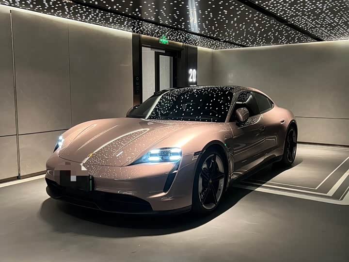 Zdjęcie 1 - Porsche Taycan