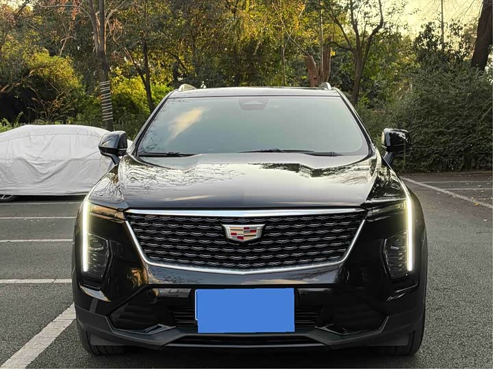 Cadillac XT4 2024 2024款 28T 两驱豪华型