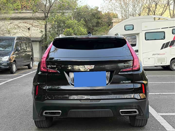 Cadillac XT4 2024 2024款 28T 两驱豪华型