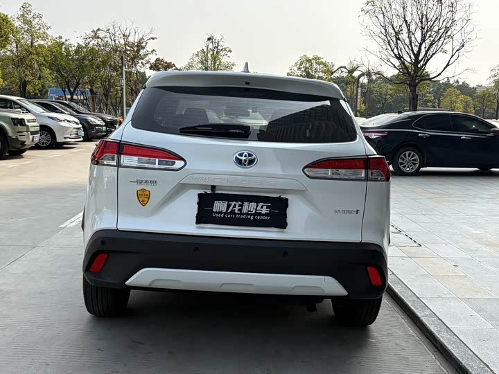 Фото 8 - Toyota Corolla Cross