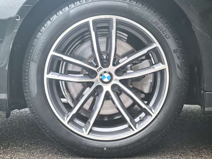 Фото 5 - BMW 5 Series