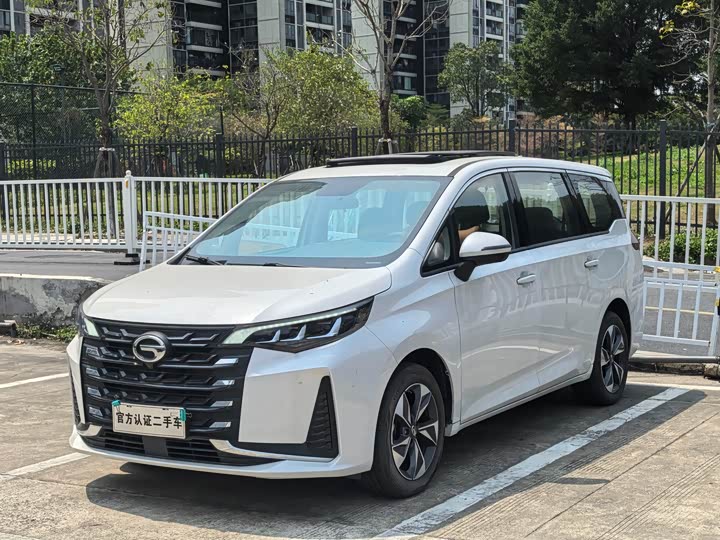 Фото 1 - GAC Trumpchi M6