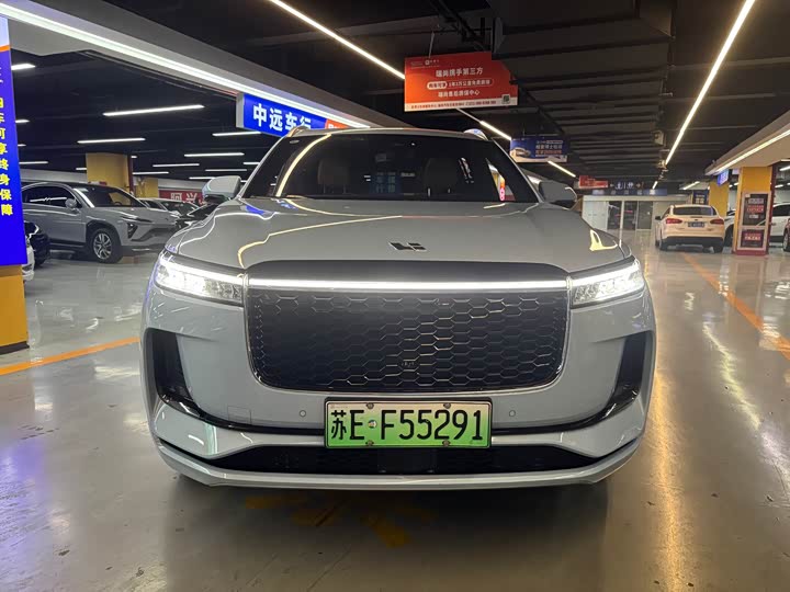 Фото 2 - LiXiang One