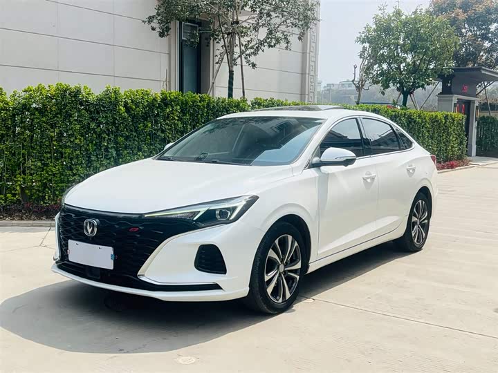 Zdjęcie 1 - Changan Eado Plus