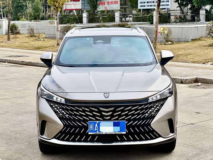 Фото 2 - Roewe RX5