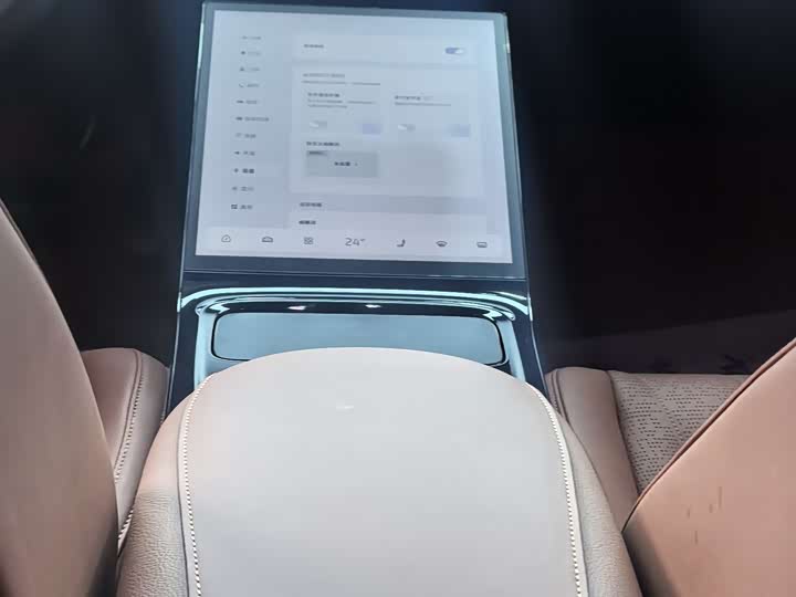 Фото 8 - IM motors L7