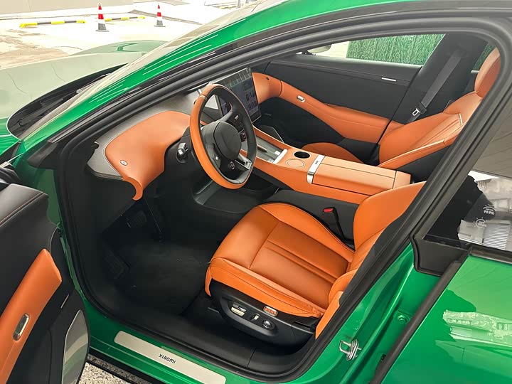 Фото 4 - Xiaomi YU7