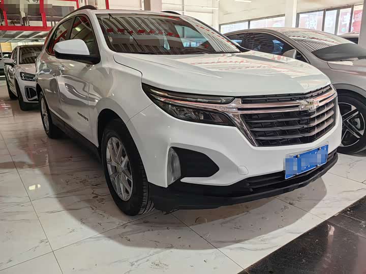 Фото 2 - Chevrolet Equinox