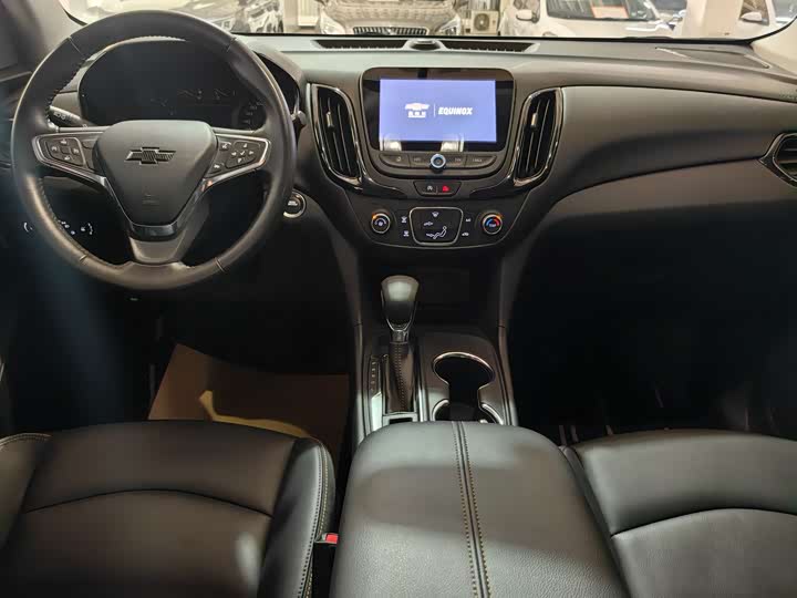 Фото 5 - Chevrolet Equinox