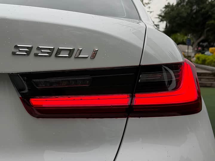 BMW 3 Series 2025 2025款 330Li M运动曜夜套装