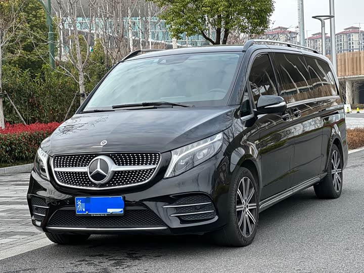 Mercedes-Benz V-Class 2022 2022款 V 260 L 长轴距豪华版
