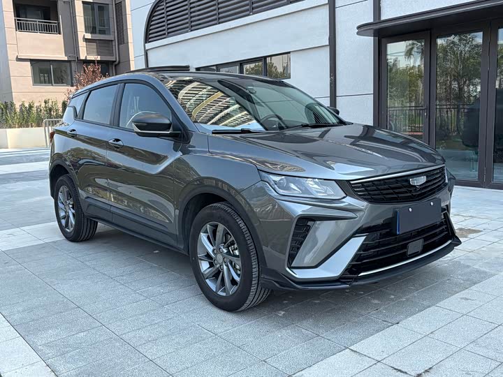 Фото 3 - Geely Coolray