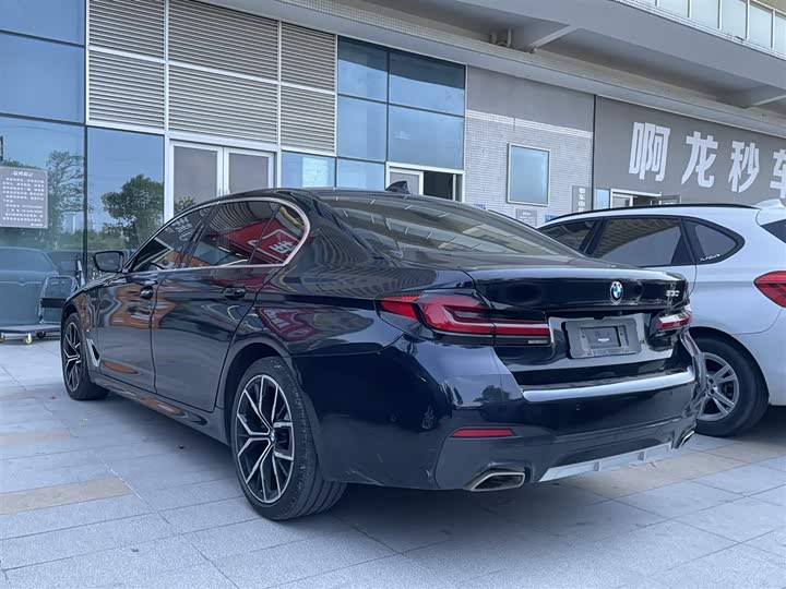 Фото 7 - BMW 5 Series