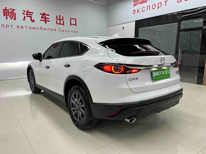 Фото 6 - Mazda CX-4