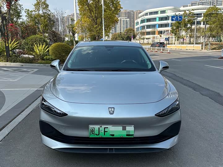 Фото 1 - Roewe D7