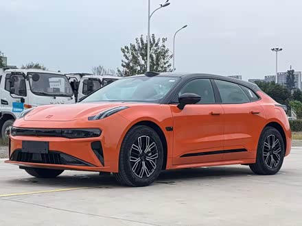 Фото 1 - Zeekr 001