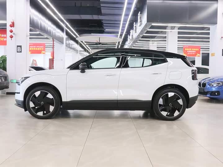 Volvo EX30 2025 2025款 后驱长续航版 Plus