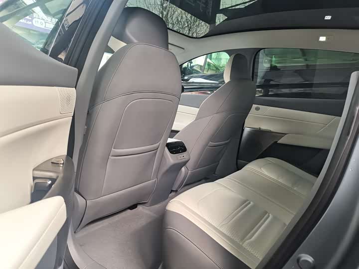 Фото 5 - Dongfeng Yipai eπ 007