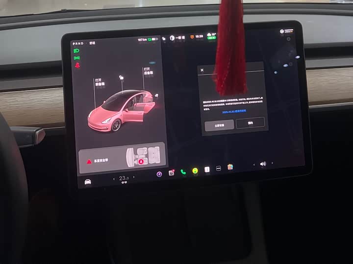 Photo 6 - Tesla Model 3