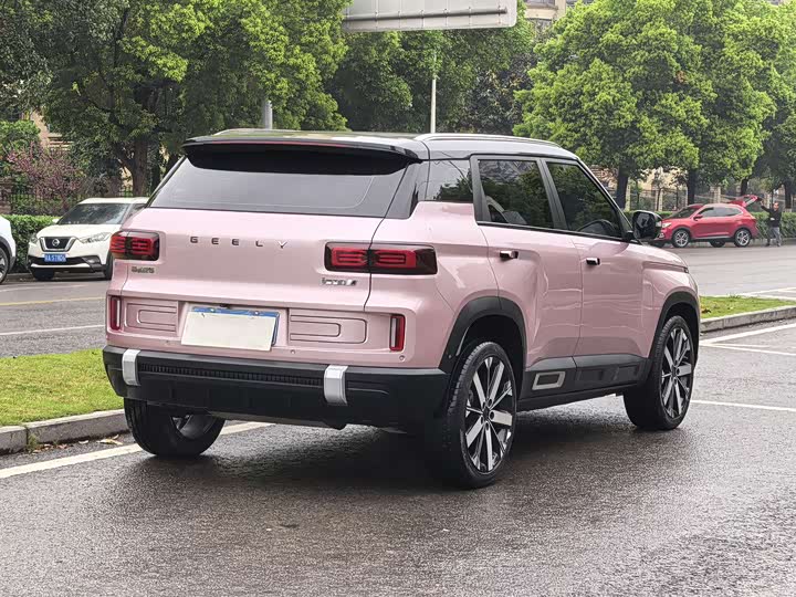 Geely Icon 2023 2023款 1.5TD 巧克力醇臻版