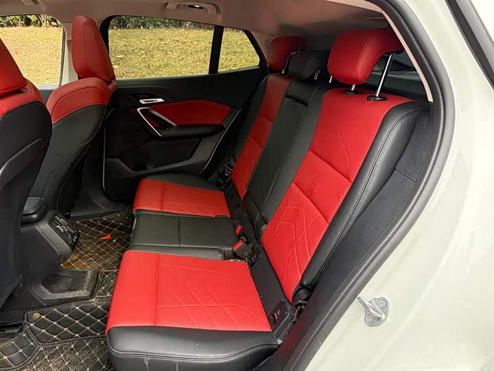 BMW X2 2024 2024款 sDrive25i M运动套装