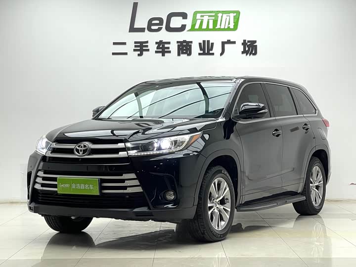 Фото 1 - Toyota Highlander